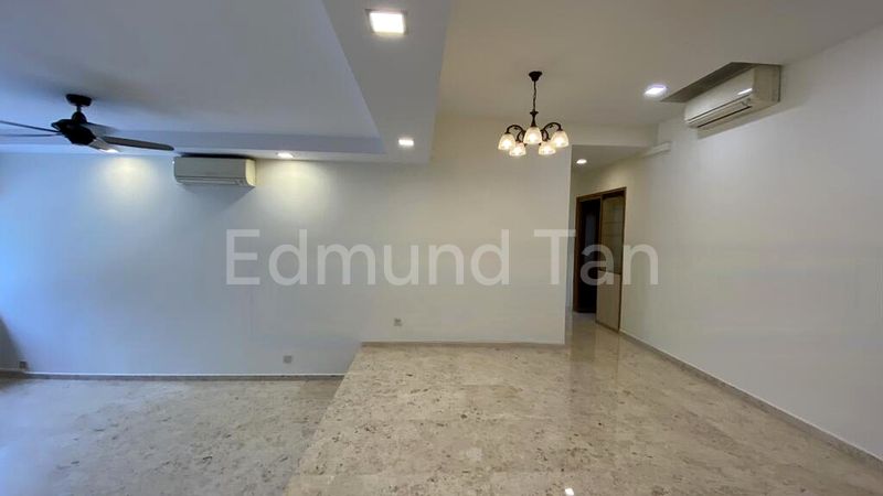 3 Bed Condo for Sale in  King's Mansion - Image 10